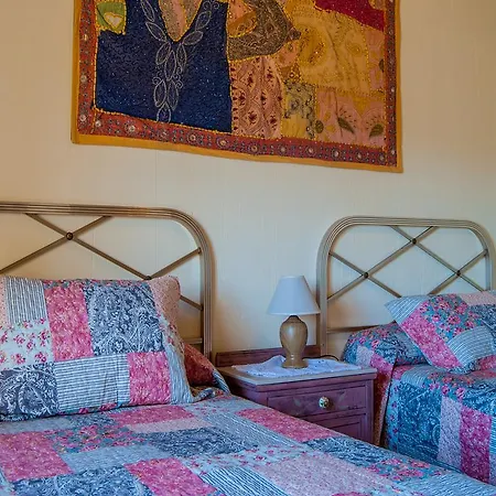 La Fuente Del Pinar * Valdesimonte