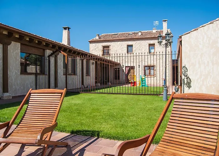 La Fuente Del Pinar * Valdesimonte